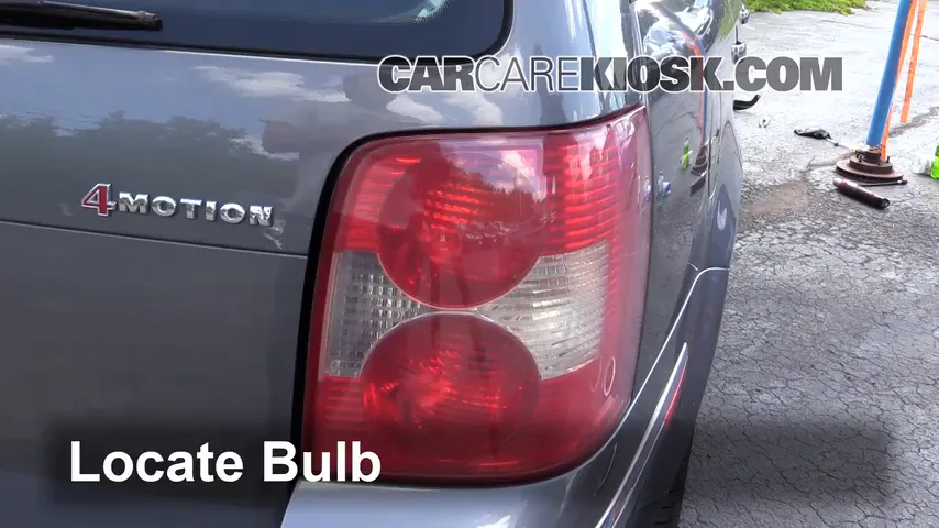 2005 Volkswagen Passat GLS 4 Motion 1.8L 4 Cyl. Turbo Wagon Lights Turn Signal - Rear (replace bulb)